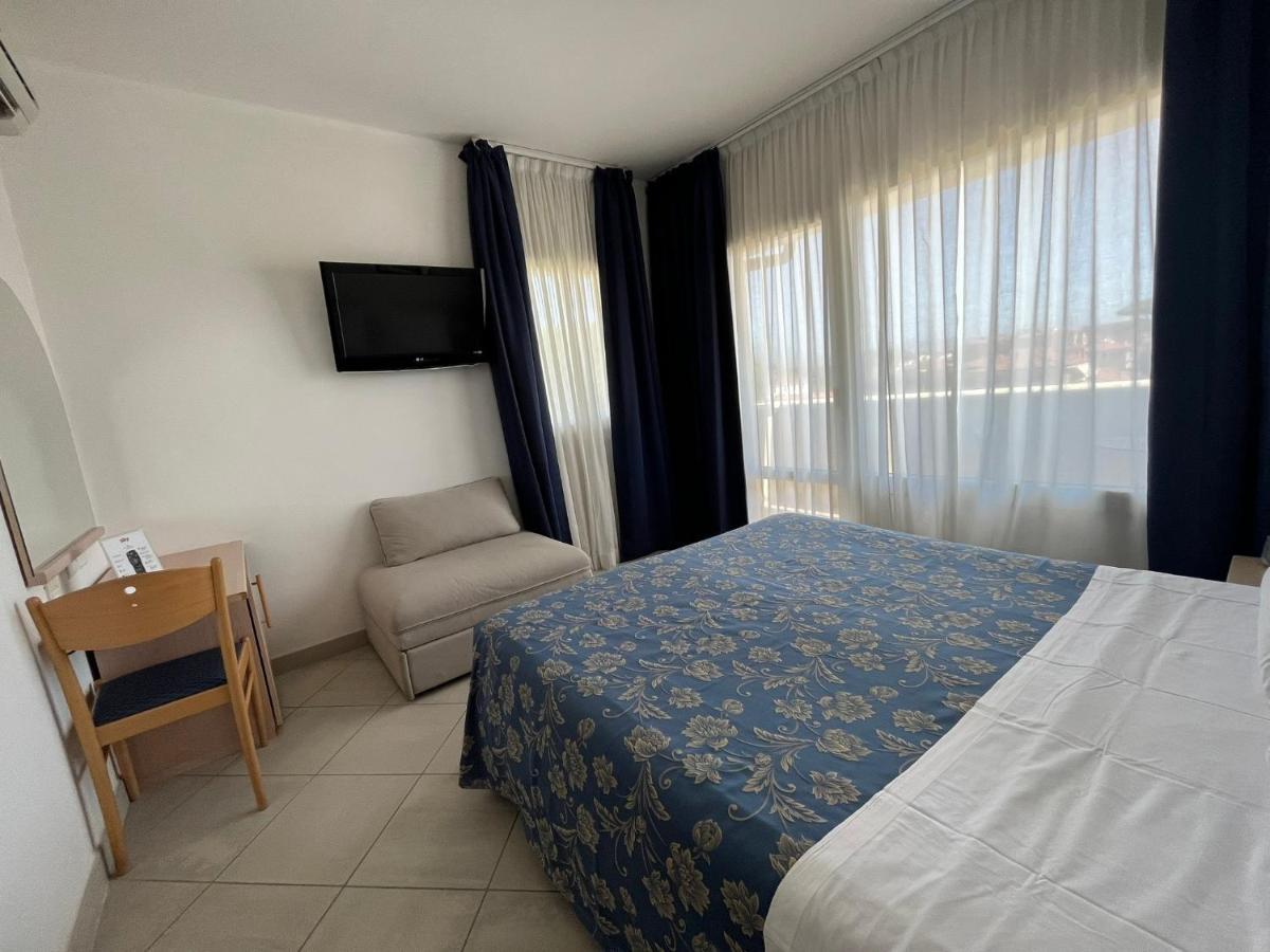 Nautilus Hotel